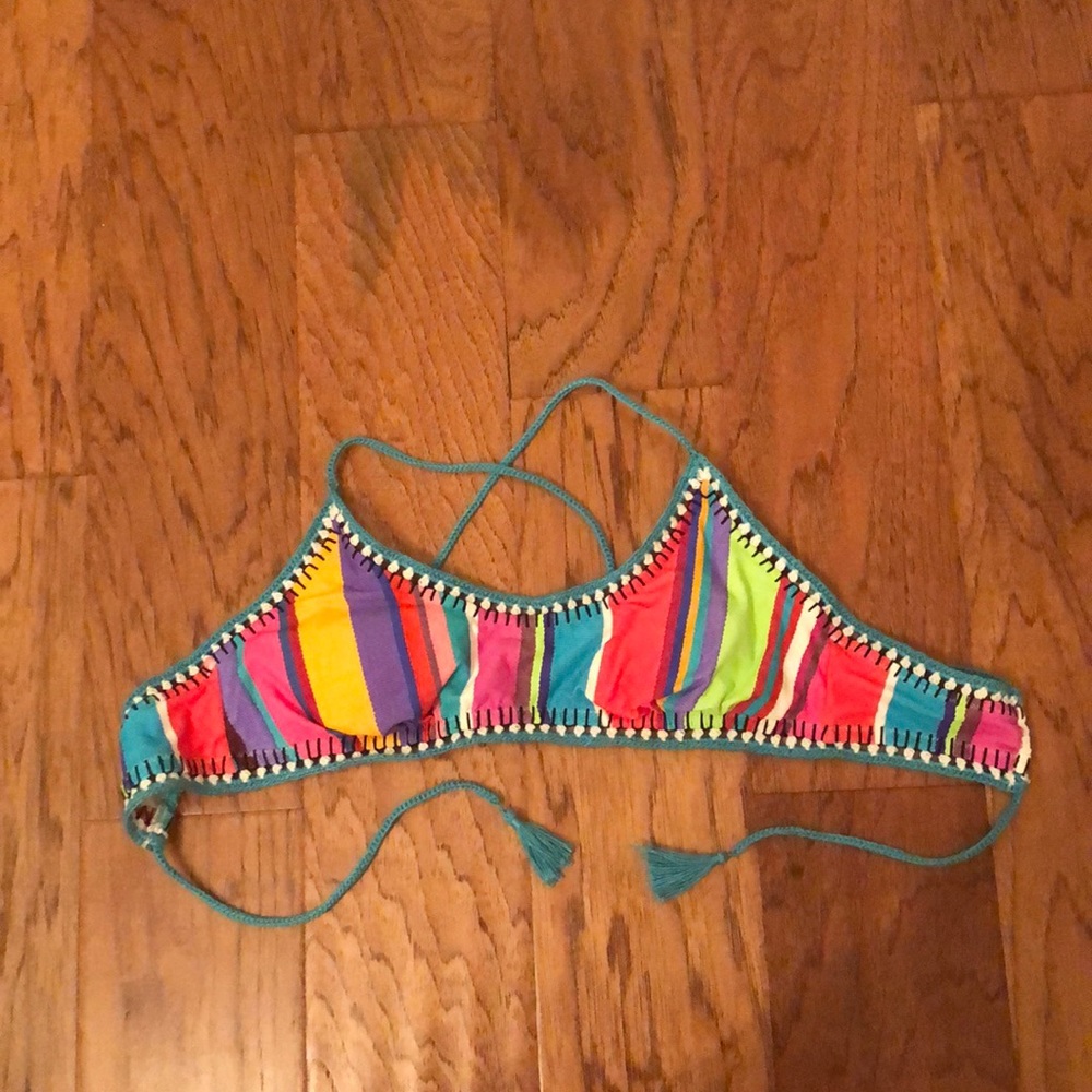 Bikini top